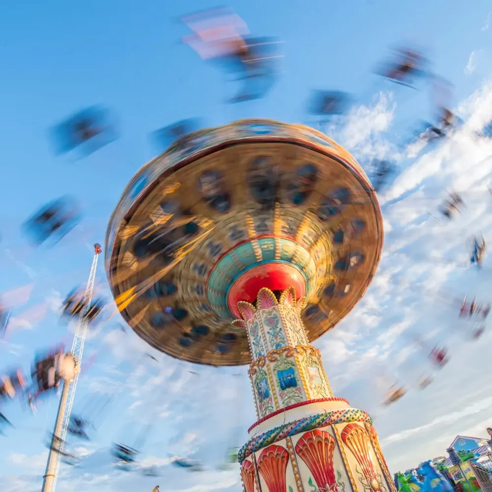 24-Seat Flying Chair Ride