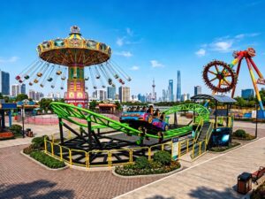 family-roller-coaster-MSC12J